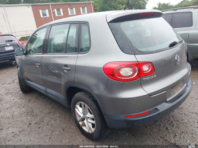 Продаж на аукціоні авто 2011 Volkswagen Tiguan S, vin: WVGBV7AX5BW534833, номер лоту: 45925529