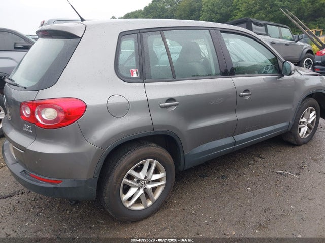 Продаж на аукціоні авто 2011 Volkswagen Tiguan S, vin: WVGBV7AX5BW534833, номер лоту: 45925529
