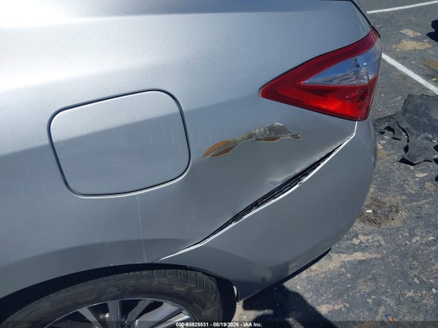 45925531 :رقم المزاد ، 5YFBURHE2FP238559 vin ، 2015 Toyota Corolla Le Plus مزاد بيع