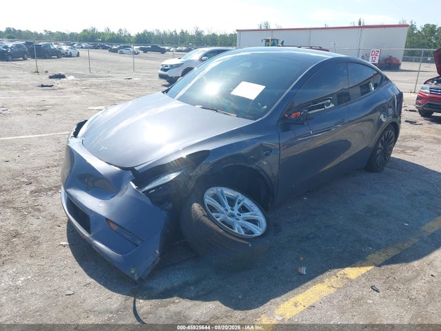 7SAYGDEE3NA005406 Tesla Model Y Long Range Dual Motor All-wheel Drive