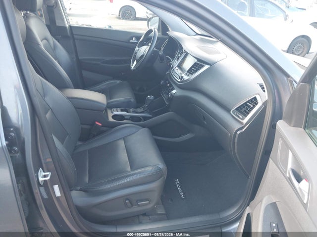 2017 Hyundai Tucson Limited მანქანა იყიდება აუქციონზე, vin: KM8J3CA27HU474105, აუქციონის ნომერი: 45925691