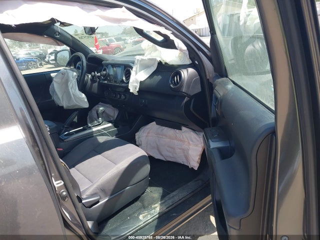 3TMAZ5CN2HM047683 Toyota Tacoma Trd Sport