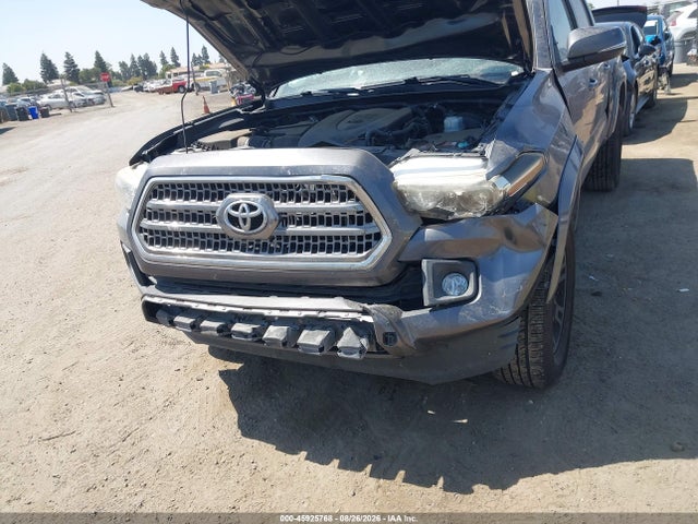 3TMAZ5CN2HM047683 Toyota Tacoma Trd Sport