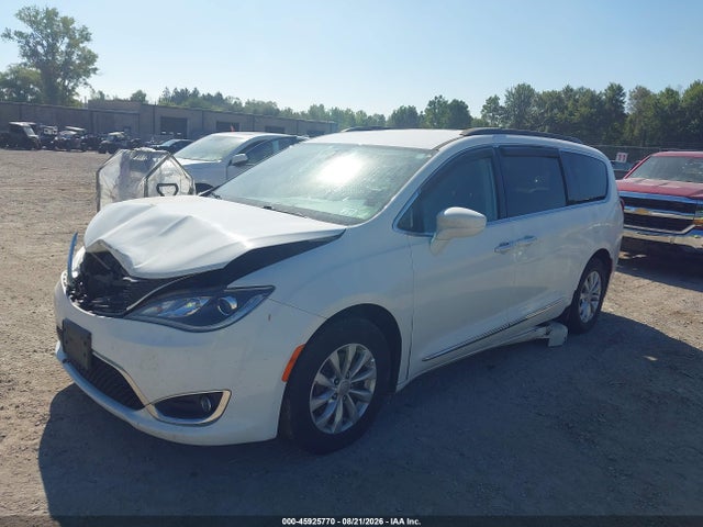Aukcja sprzedaży 2017 Chrysler Pacifica Touring-l, vin: 2C4RC1BG7HR524388, numer aukcji: 45925770