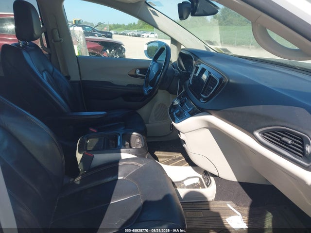 Aukcja sprzedaży 2017 Chrysler Pacifica Touring-l, vin: 2C4RC1BG7HR524388, numer aukcji: 45925770