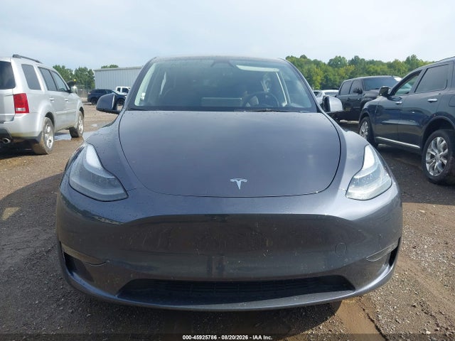 Продажа на аукционе авто 2023 Tesla Model Y Awd/long Range Dual Motor All-wheel Drive, vin: 7SAYGDEE7PF912973, номер лота: 45925786