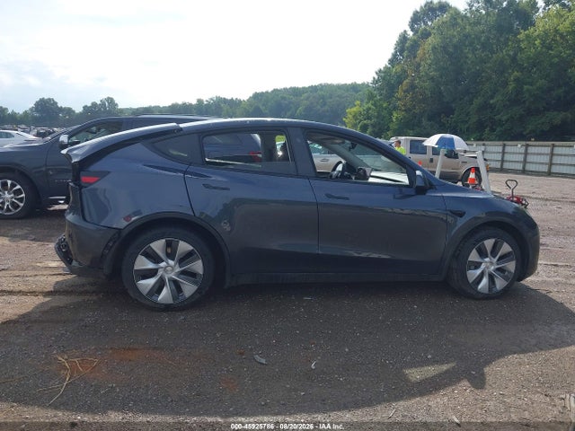 Продажа на аукционе авто 2023 Tesla Model Y Awd/long Range Dual Motor All-wheel Drive, vin: 7SAYGDEE7PF912973, номер лота: 45925786