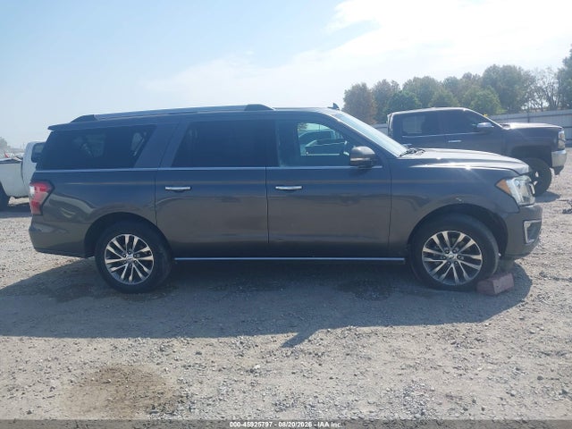 Продажа на аукционе авто 2018 Ford Expedition Max Limited, vin: 1FMJK1KT3JEA18665, номер лота: 45925797