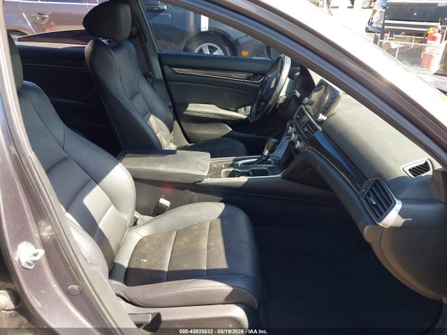 1HGCV1F32LA121134 Honda Accord Sport