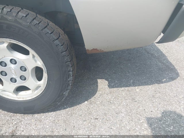 45925858 :رقم المزاد ، 1GNEK13T85R121607 vin ، 2005 Chevrolet Tahoe Ls مزاد بيع