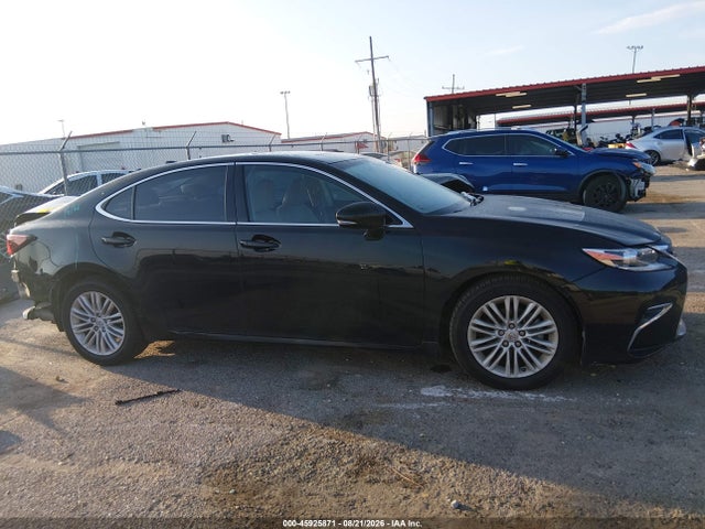 2017 Lexus Es 350 მანქანა იყიდება აუქციონზე, vin: 58ABK1GG7HU078828, აუქციონის ნომერი: 45925871