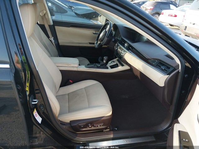 2017 Lexus Es 350 მანქანა იყიდება აუქციონზე, vin: 58ABK1GG7HU078828, აუქციონის ნომერი: 45925871