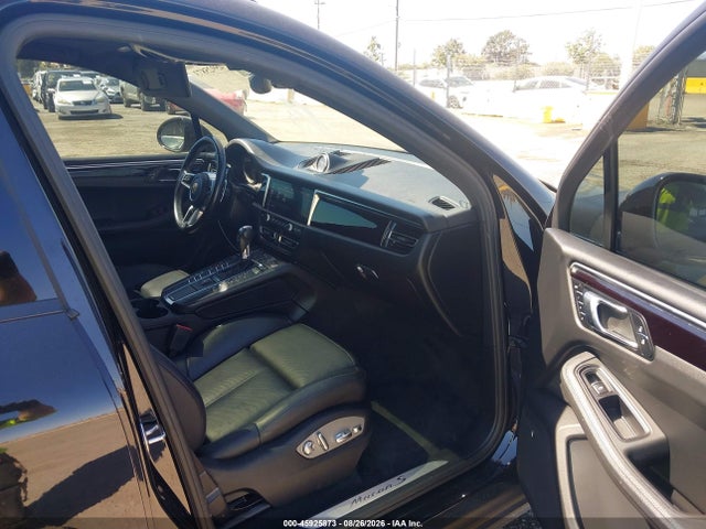 2019 Porsche Macan S მანქანა იყიდება აუქციონზე, vin: WP1AB2A50KLB31613, აუქციონის ნომერი: 45925873