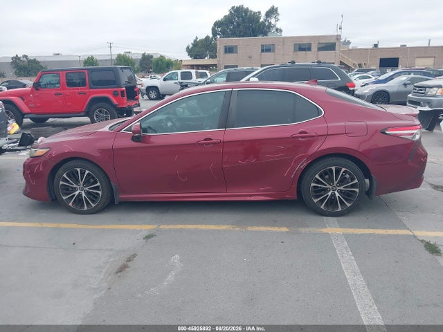 Aukcja sprzedaży 2018 Toyota Camry Se, vin: 4T1B11HK6JU656663, numer aukcji: 45925892