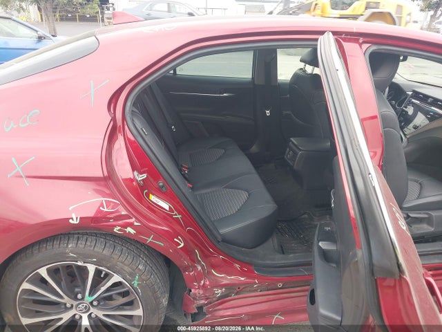 Aukcja sprzedaży 2018 Toyota Camry Se, vin: 4T1B11HK6JU656663, numer aukcji: 45925892