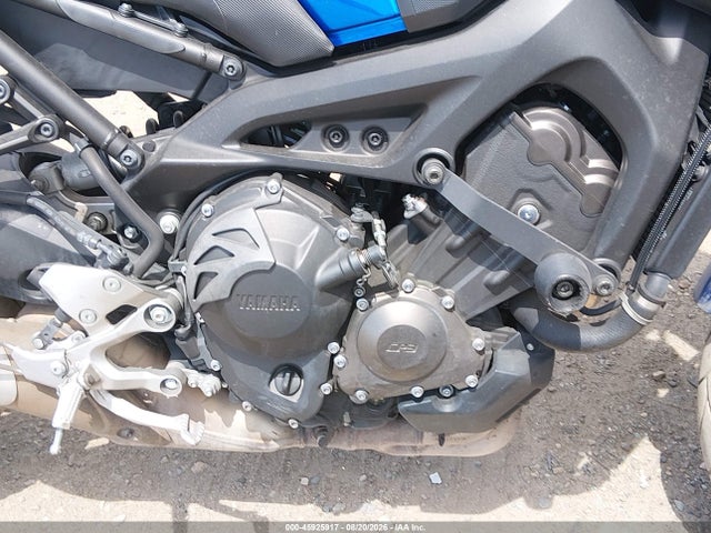 Yamaha Fz09 C 2016 JYARN33YXGA002897 Image 8