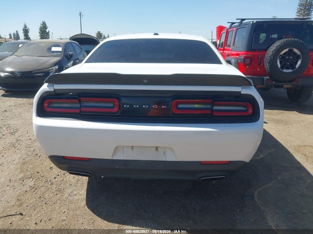 Dodge Challenger Sxt 2019 2C3CDZAG1KH751015 Image 16