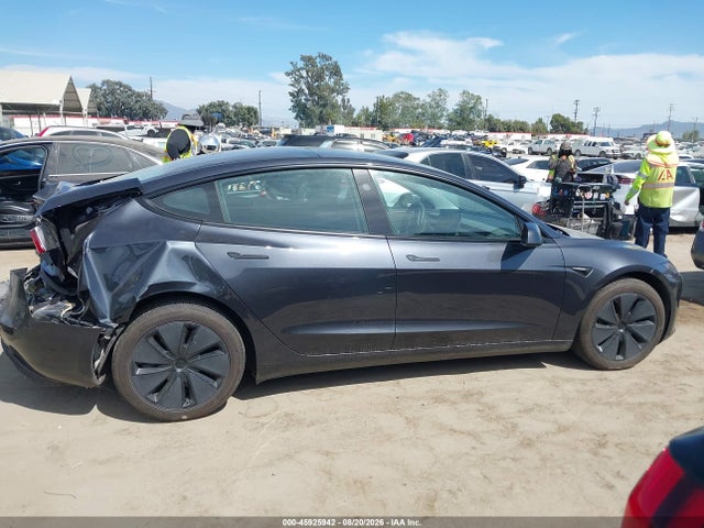 Tesla Model 3 Long Range All-wheel Drive 2025 5YJ3E1EB1SF899986 Image 12