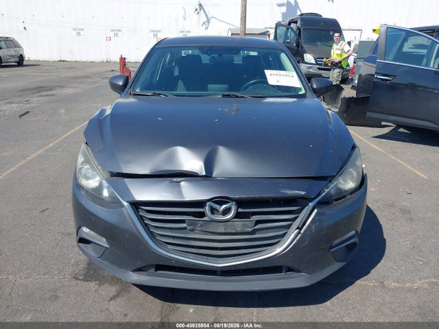 Продажа на аукционе авто 2016 Mazda Mazda3 I Sport, vin: JM1BM1U78G1289689, номер лота: 45925954