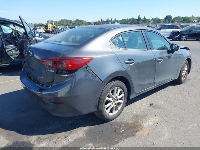 Продажа на аукционе авто 2016 Mazda Mazda3 I Sport, vin: JM1BM1U78G1289689, номер лота: 45925954