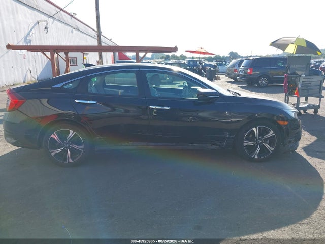 Honda Civic Touring 2016 19XFC1F96GE213775 Image 13