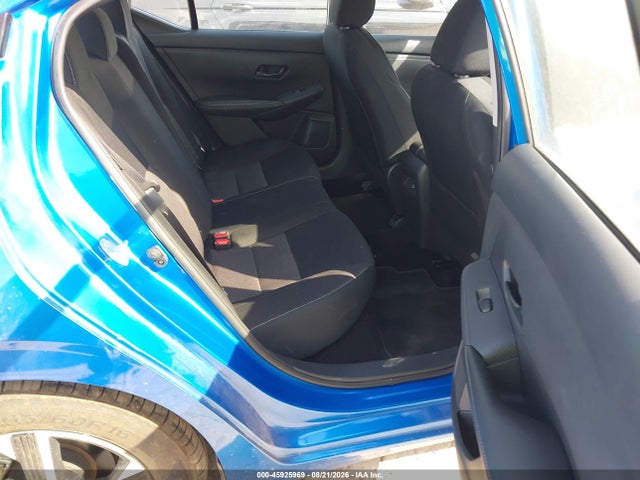 3N1AB8CV5SY300696 Nissan SENTRA SV