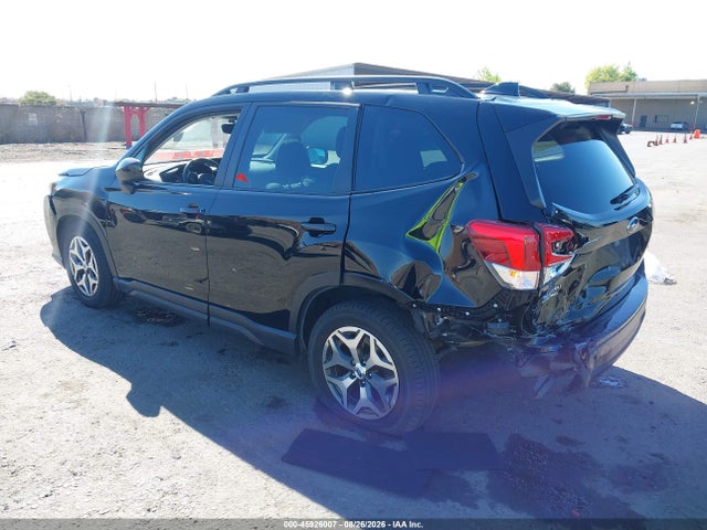 Продажа на аукционе авто 2024 Subaru Forester Premium, vin: JF2SKADC5RH421807, номер лота: 45926007
