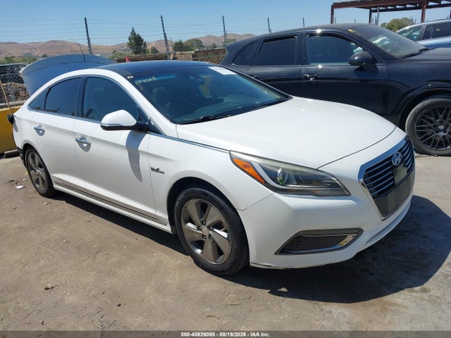 2016 KMHE34L15GA029857 main image
