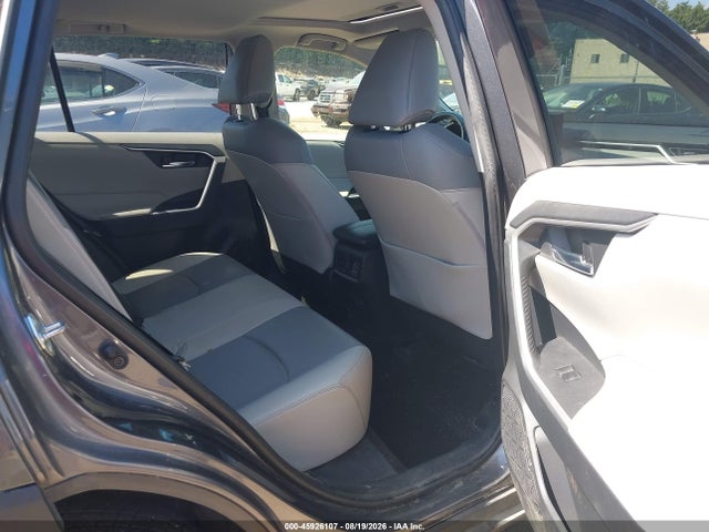 Toyota Rav4 Xle Premium 2019 JTMA1RFVXKD516077 Image 8