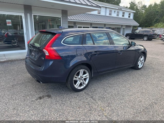 Продажа на аукционе авто 2015 Volvo V60 T5 Premier, vin: YV140MEK6F1254733, номер лота: 45926108
