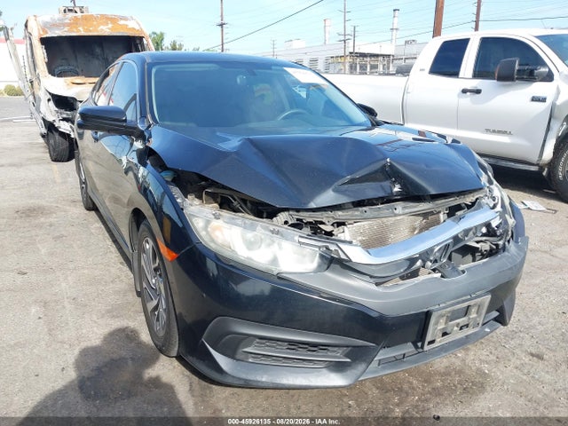 45926135 :رقم المزاد ، 19XFC2F76HE211109 vin ، 2017 Honda Civic Ex مزاد بيع