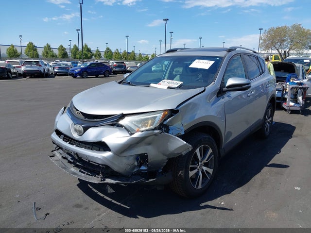 Toyota Rav4 Xle 2018 2T3WFREV1JW425886 Image 6