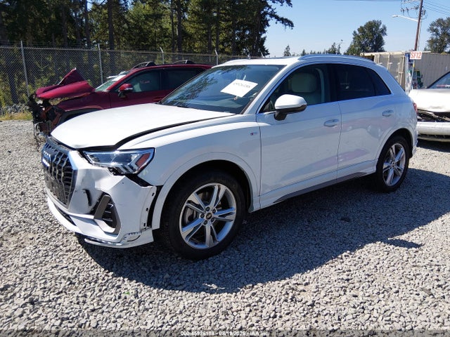 2022 Audi Q3 Premium Plus 45 Tfsi S Line Quattro Tiptronic მანქანა იყიდება აუქციონზე, vin: WA1EECF39N1123673, აუქციონის ნომერი: 45926188