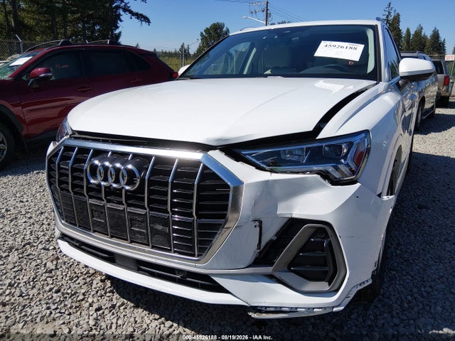 2022 Audi Q3 Premium Plus 45 Tfsi S Line Quattro Tiptronic მანქანა იყიდება აუქციონზე, vin: WA1EECF39N1123673, აუქციონის ნომერი: 45926188