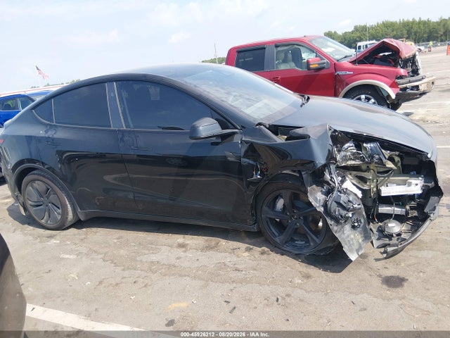 Продаж на аукціоні авто 2026 Tesla Model Y All-wheel Drive/long Range Launch Series/premium All-wheel Drive, vin: 7SAYGDEE2TA488402, номер лоту: 45926212