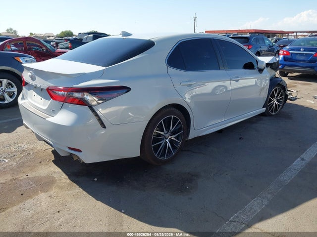 Продаж на аукціоні авто 2022 Toyota Camry Se, vin: 4T1G11AK1NU002658, номер лоту: 45926254