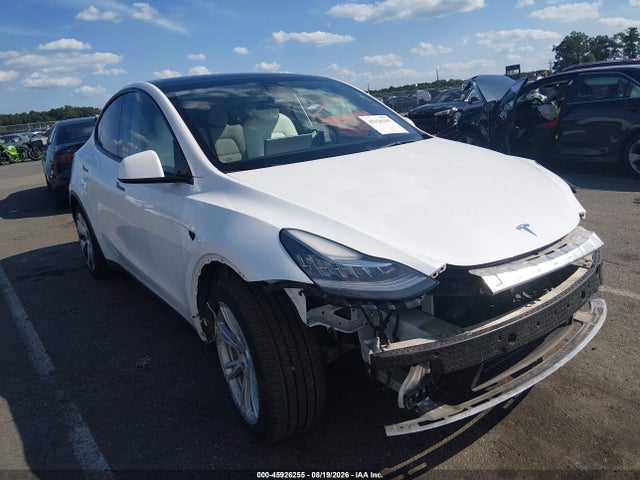 2021 Tesla Model Y Long Range Dual Motor All-wheel Drive მანქანა იყიდება აუქციონზე, vin: 5YJYGAEE0MF189197, აუქციონის ნომერი: 45926255