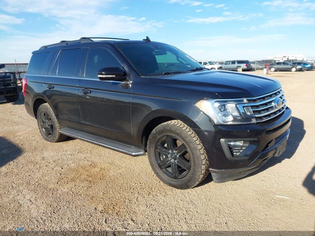 Продажа на аукционе авто 2020 Ford Expedition Xlt, vin: 1FMJU1JT1LEA77762, номер лота: 45926283