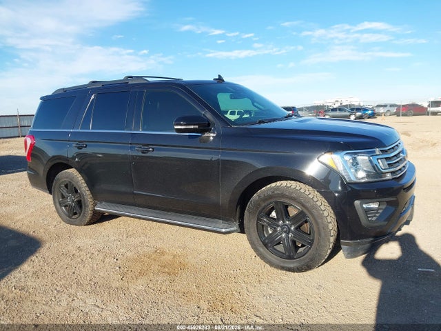 Продажа на аукционе авто 2020 Ford Expedition Xlt, vin: 1FMJU1JT1LEA77762, номер лота: 45926283