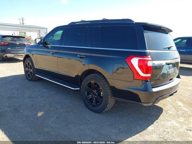 Продажа на аукционе авто 2020 Ford Expedition Xlt, vin: 1FMJU1JT1LEA77762, номер лота: 45926283