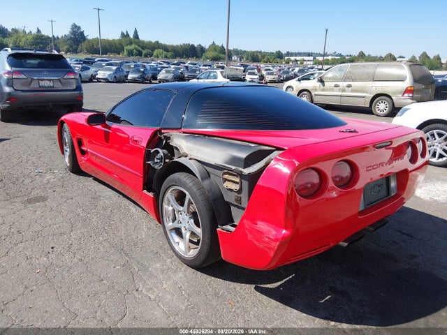 45926294 :رقم المزاد ، 1G1YY22G525113992 vin ، 2002 Chevrolet Corvette مزاد بيع