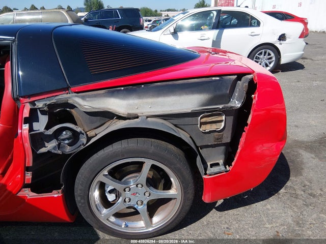 45926294 :رقم المزاد ، 1G1YY22G525113992 vin ، 2002 Chevrolet Corvette مزاد بيع