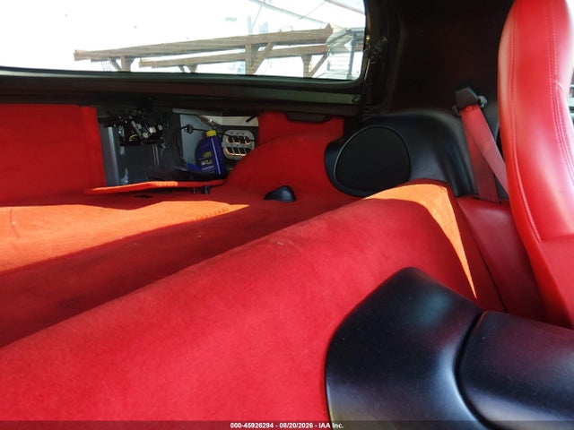 45926294 :رقم المزاد ، 1G1YY22G525113992 vin ، 2002 Chevrolet Corvette مزاد بيع