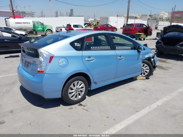 Продажа на аукционе авто 2012 Toyota Prius Plug-in, vin: JTDKN3DP0C3016186, номер лота: 45926307