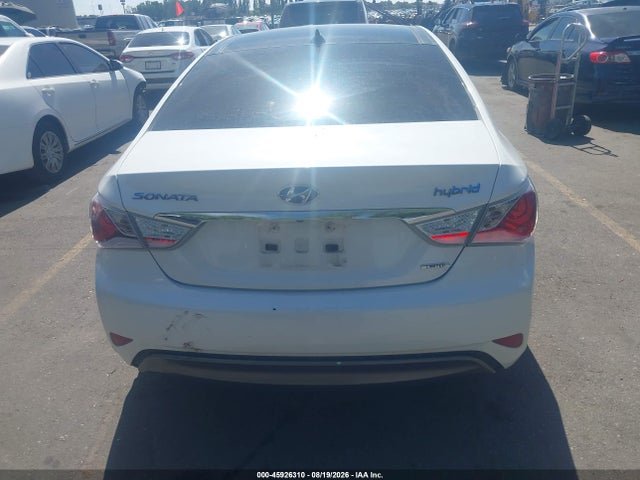 Hyundai Sonata Hybrid Limited 2015 KMHEC4A46FA131910 Image 16