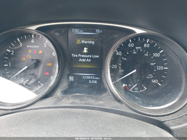 Продажа на аукционе авто 2016 Nissan Rogue Sl, vin: JN8AT2MV4GW154767, номер лота: 45926315
