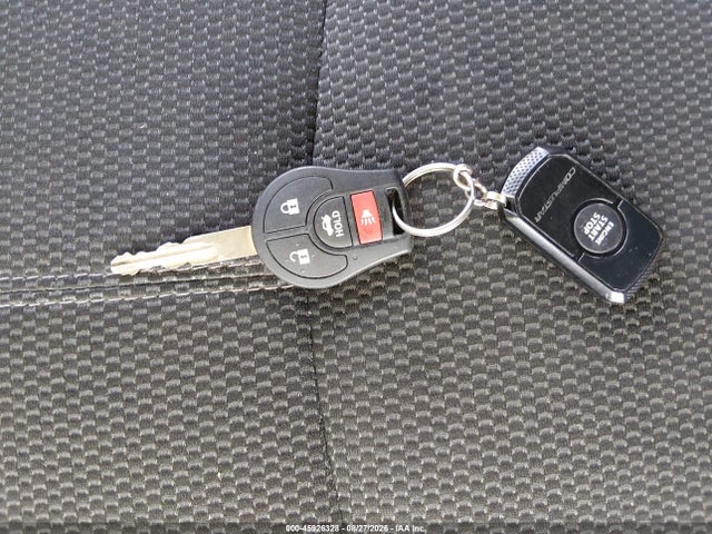 Продажа на аукционе авто 2017 Nissan Sentra S, vin: 3N1AB7AP8HY384973, номер лота: 45926328