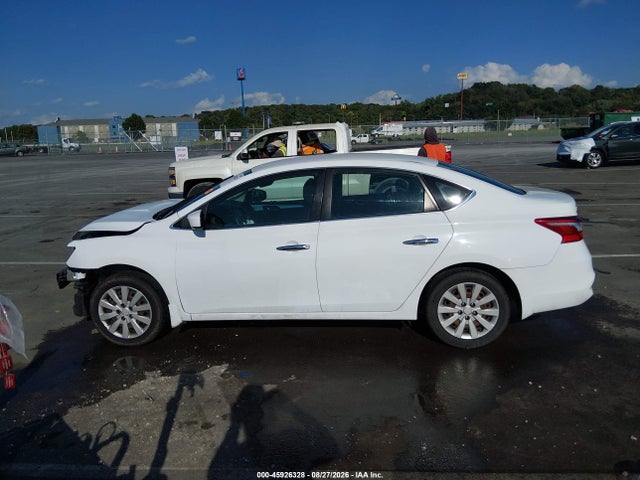 Продажа на аукционе авто 2017 Nissan Sentra S, vin: 3N1AB7AP8HY384973, номер лота: 45926328