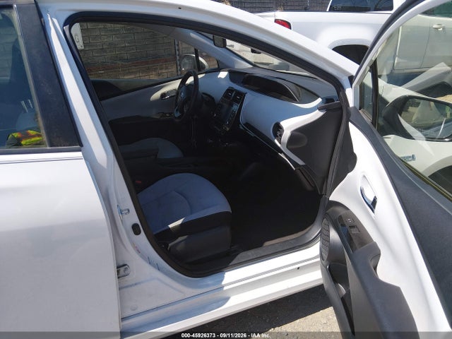 Toyota Prius Le Awd-e 2022 JTDL9MFU7N3034267 Image 5