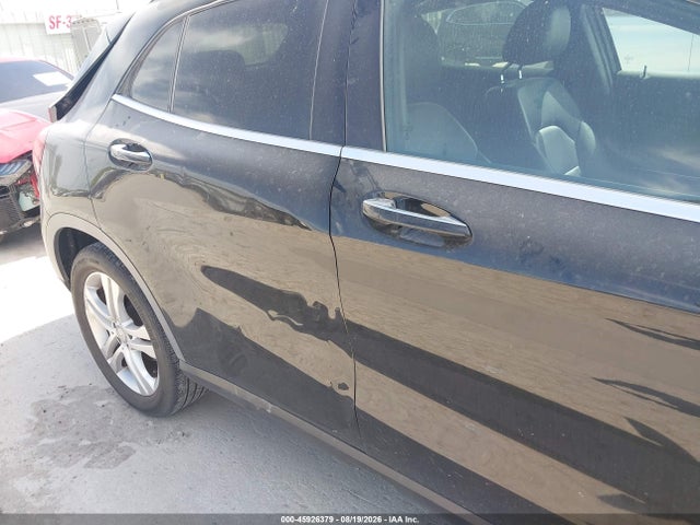 Продажа на аукционе авто 2015 Mercedes-benz Gla 250, vin: WDCTG4EB3FJ116395, номер лота: 45926379